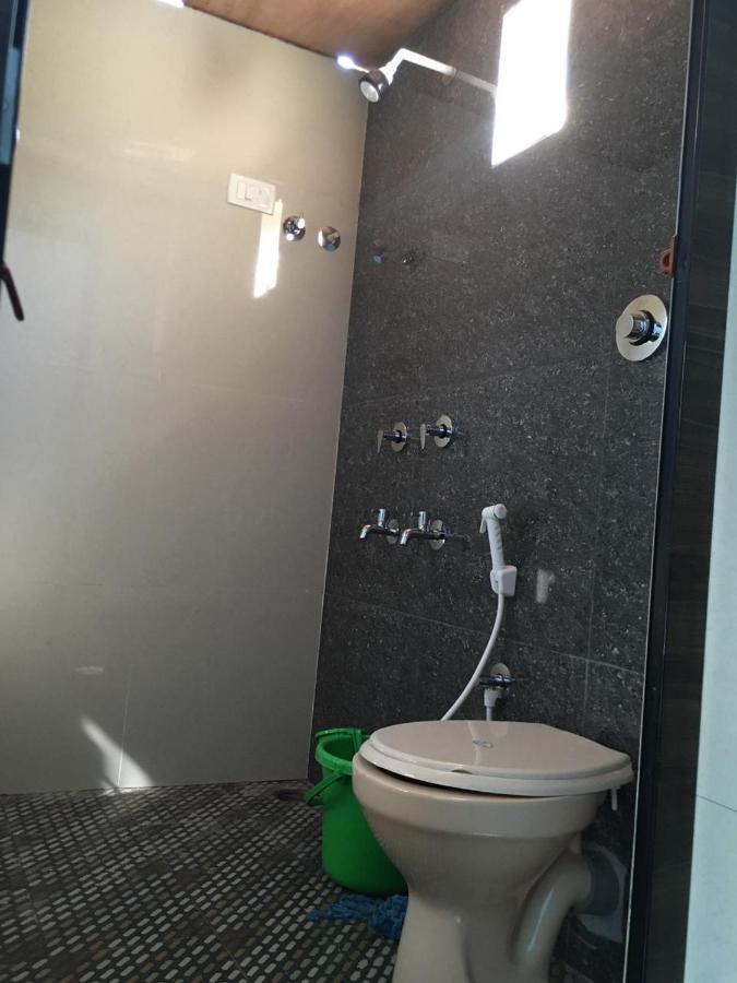 Nisarga Homestay And Beach Resort Gokarna ゴカルナ エクステリア 写真