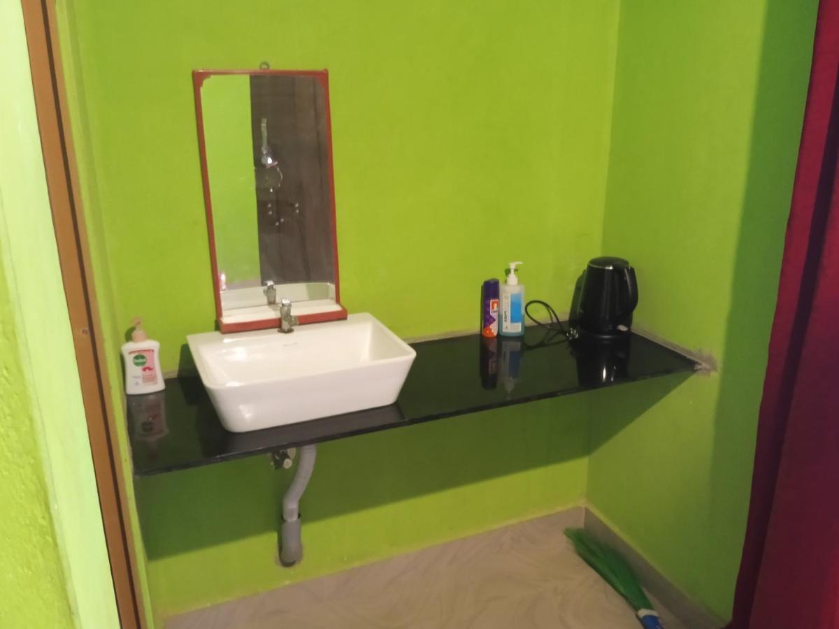 Nisarga Homestay And Beach Resort Gokarna ゴカルナ エクステリア 写真