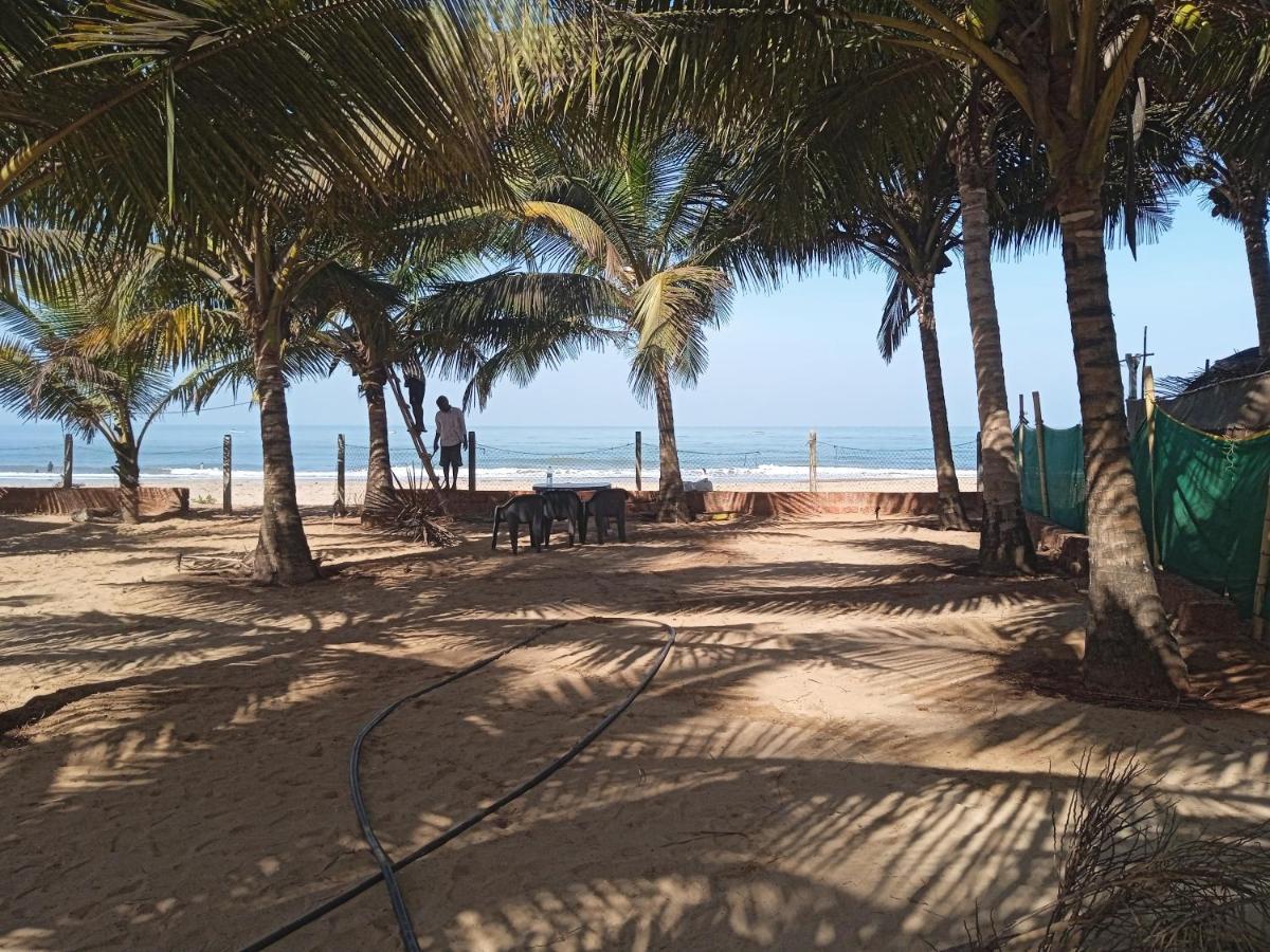 Nisarga Homestay And Beach Resort Gokarna ゴカルナ エクステリア 写真