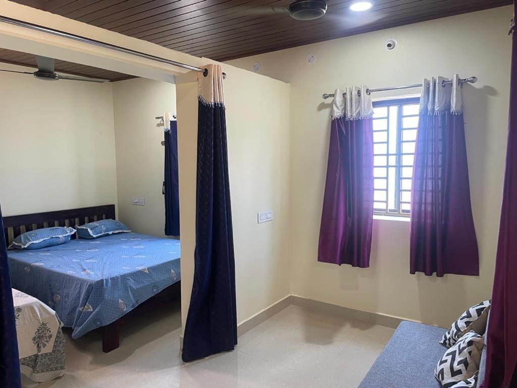 Nisarga Homestay And Beach Resort Gokarna ゴカルナ エクステリア 写真