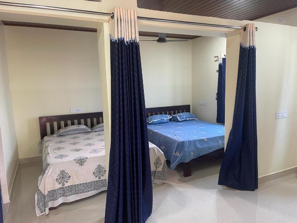 Nisarga Homestay And Beach Resort Gokarna ゴカルナ エクステリア 写真